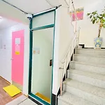 Aroha Guesthouse Seoul Station